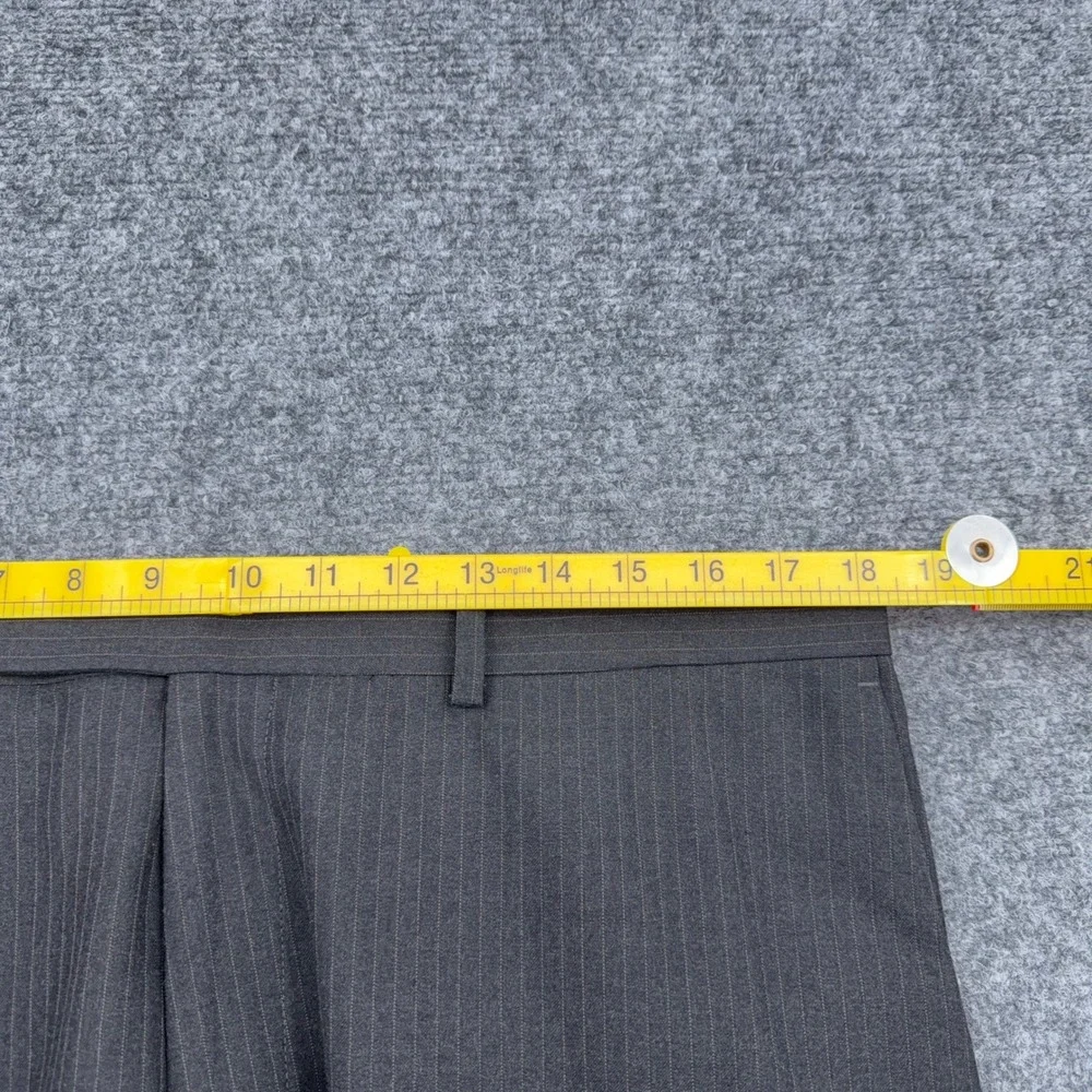 Claiborne Dress Pants Mens 36/32 Polyester Rayon Gray Pinstripe